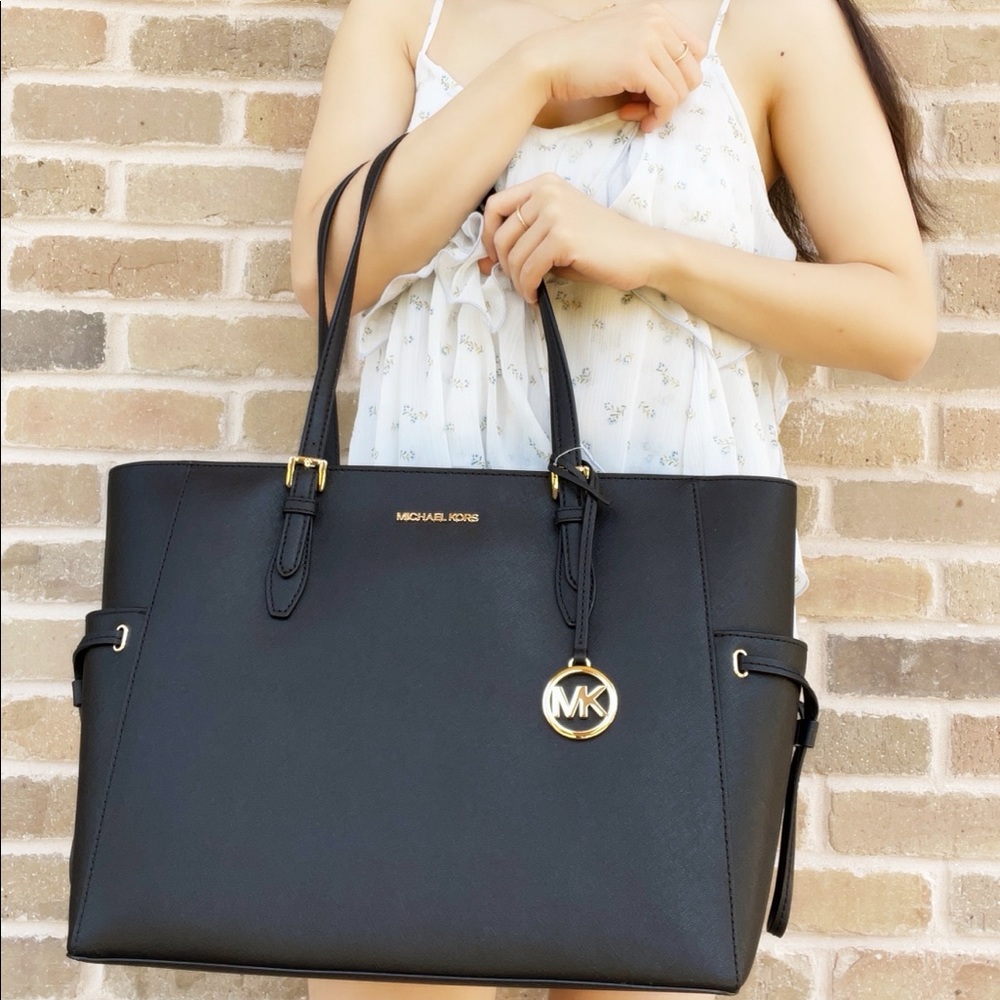 💕NWT Michael Kors Tote - Picture 2 of 7